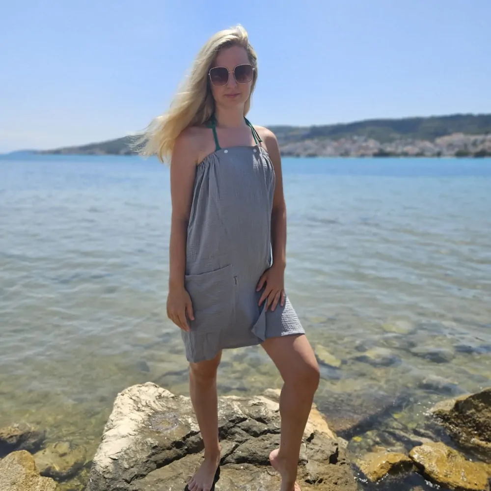 Dámský mušelínový ručník na zapínání - šedá