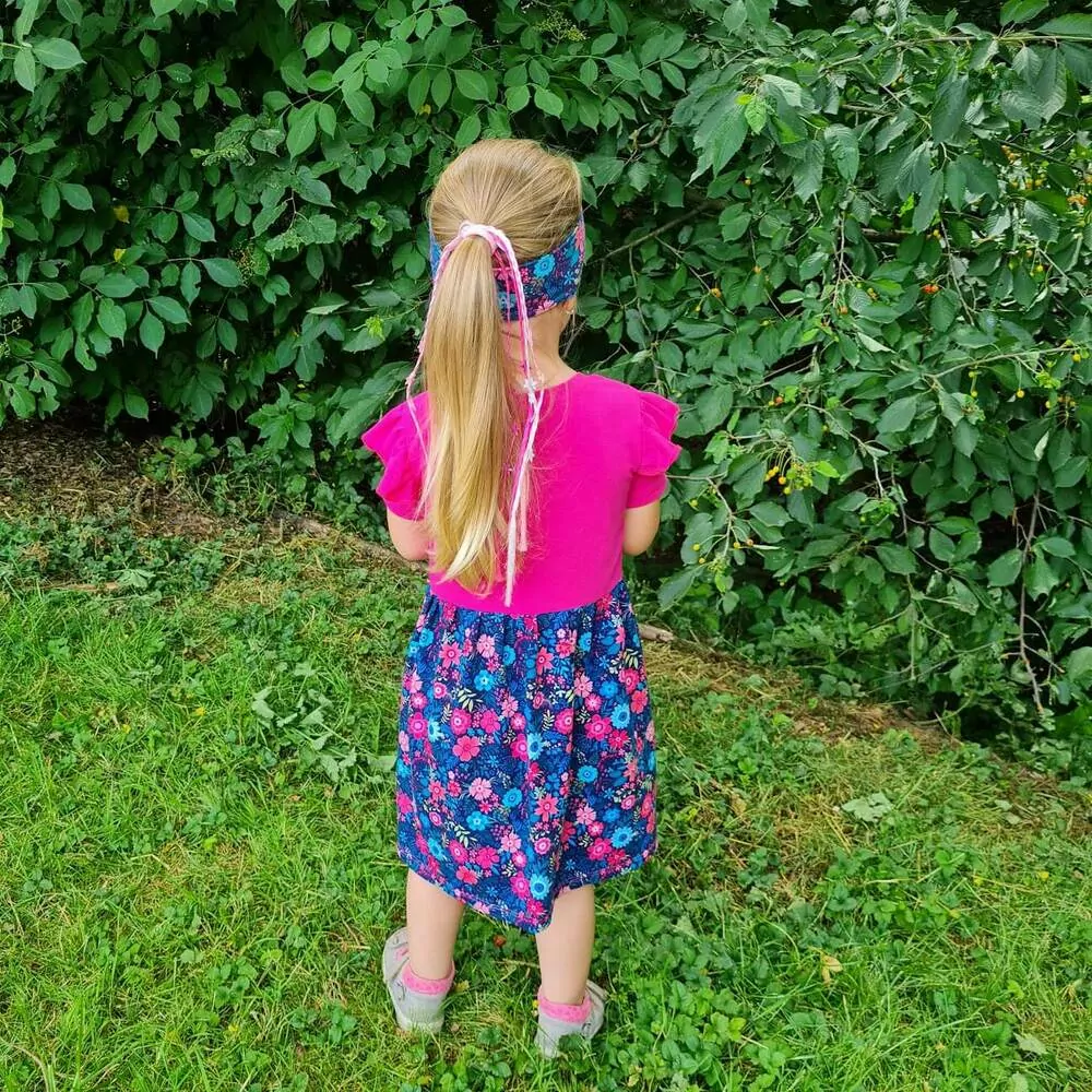 Dětské šaty s volánky - luční kvítí