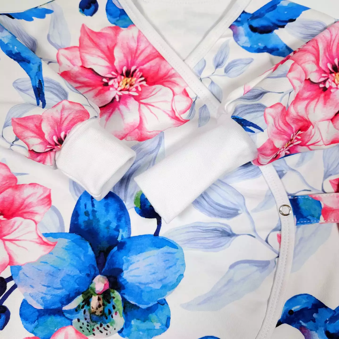 Kojenecký rostoucí overal - kolibřík