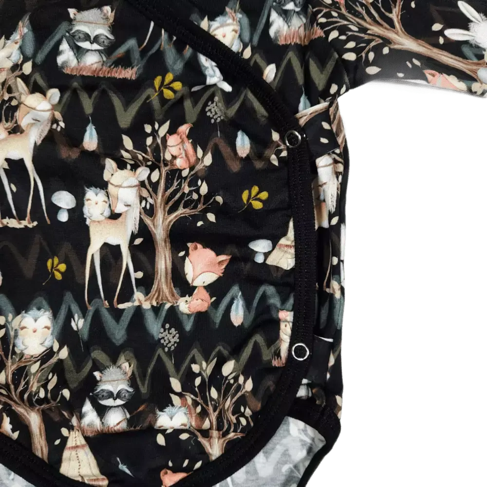 Kojenecké zavinovací body - lesní zvířátka v týpí