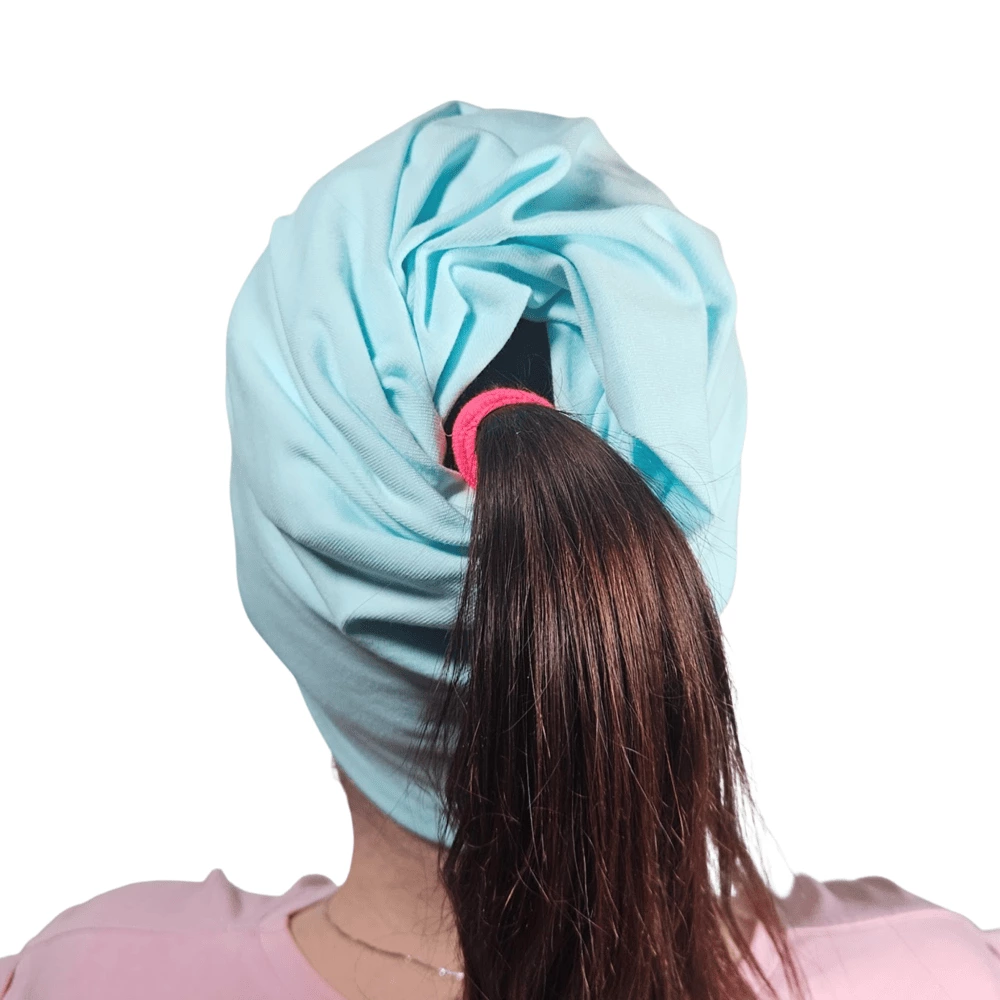 Čepice s průvlekem na culík - Aqua