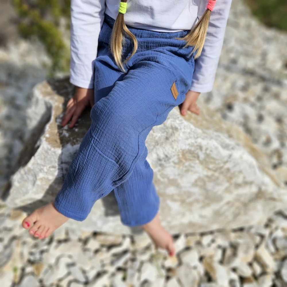 Dětské mušelínové kalhoty - džínově modrá