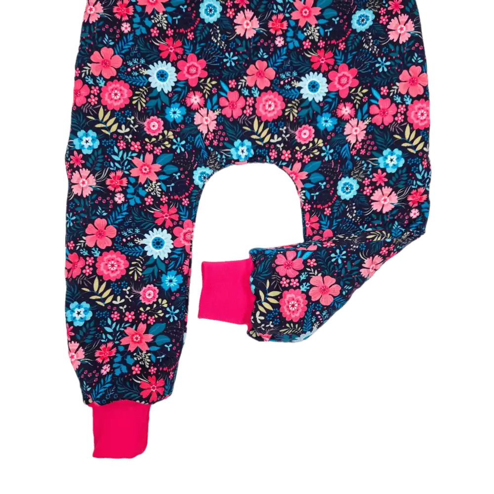 Dětské laclové kalhoty zateplené - barevné kytičky