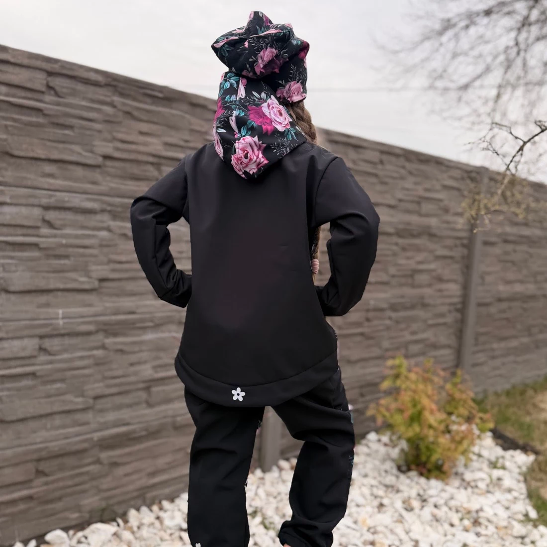 Dětská softshellová bunda - Růže černá