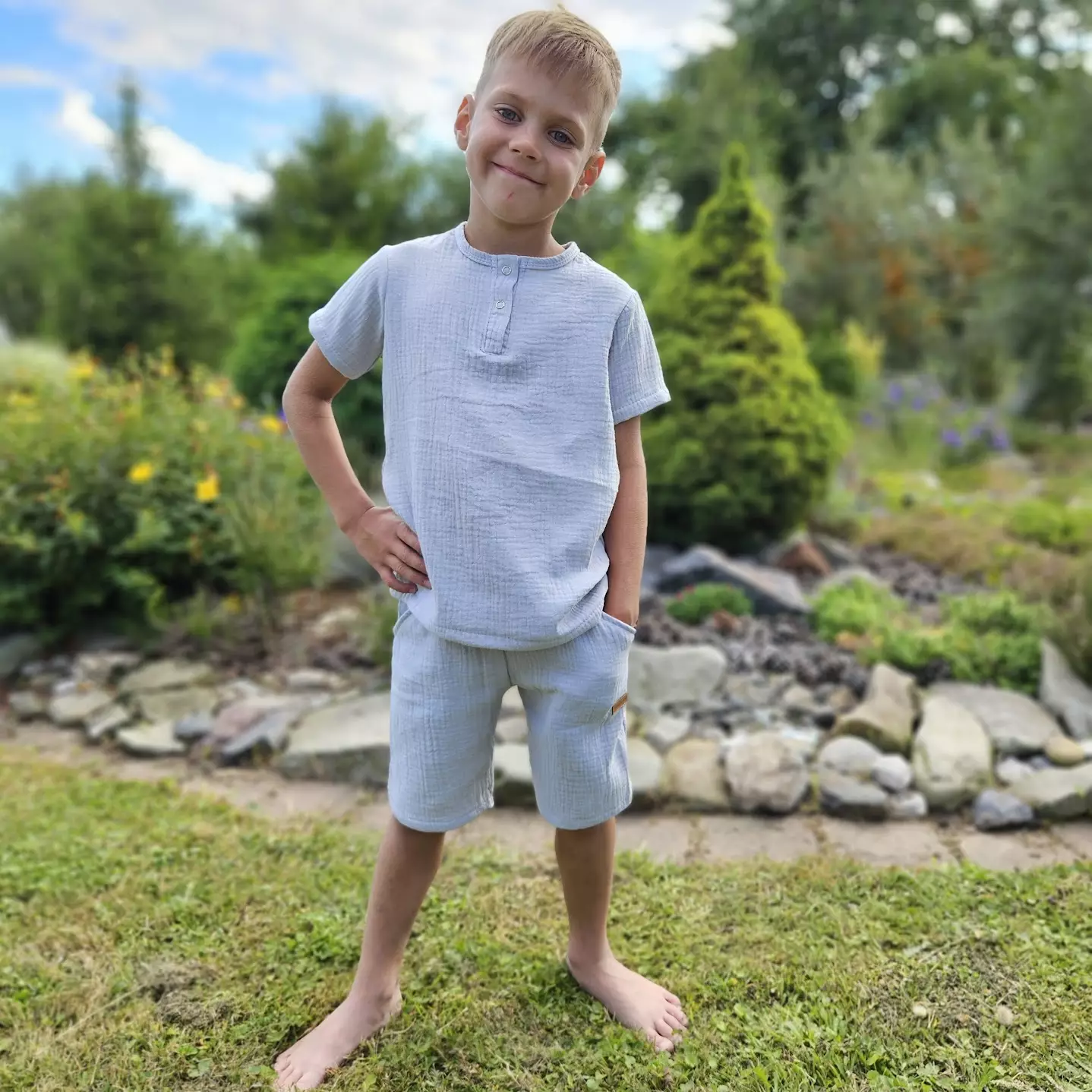 Dětské mušelínové kraťasy "bermudy" - šedá