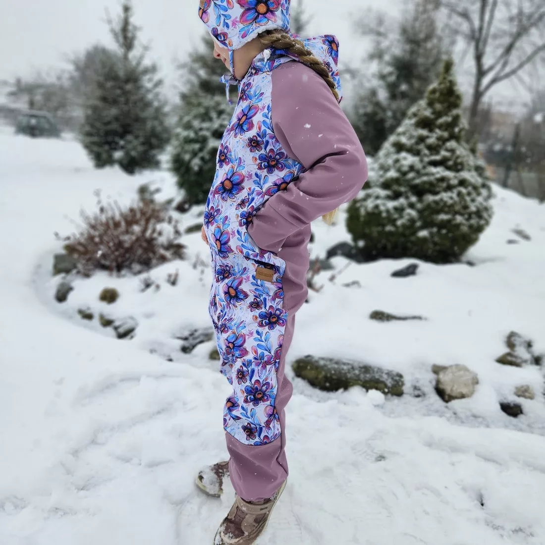 Dětská softshellová kombinéza - Pastelové květy lila