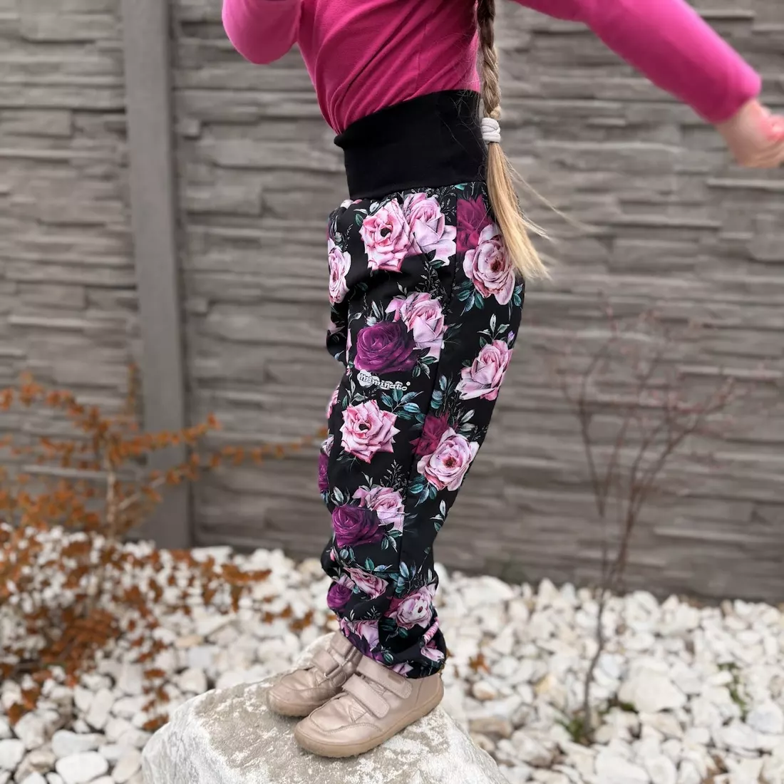 Dětské softshellové kalhoty - Růže černá
