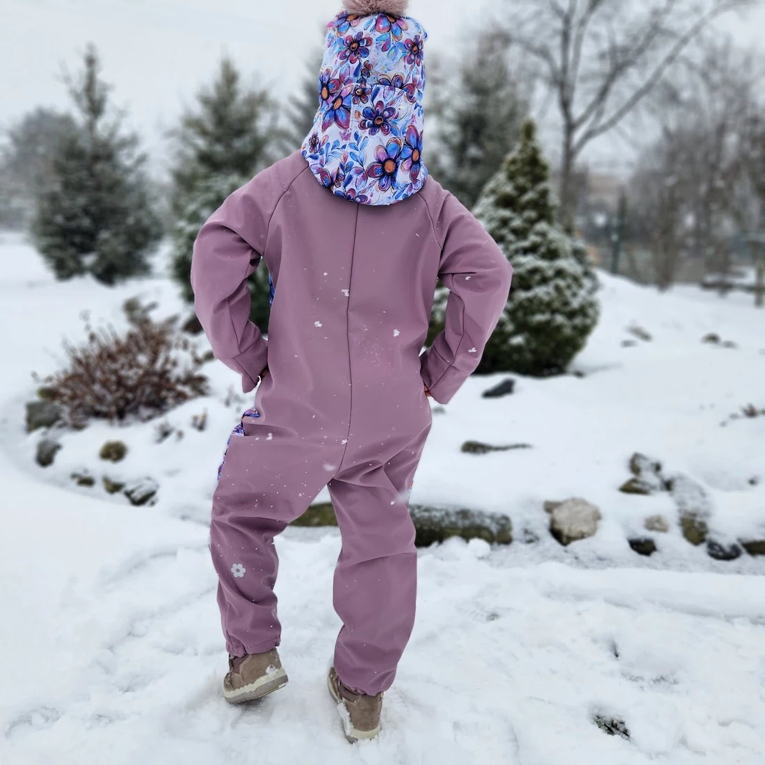 Dětská softshellová kombinéza - Pastelové květy lila