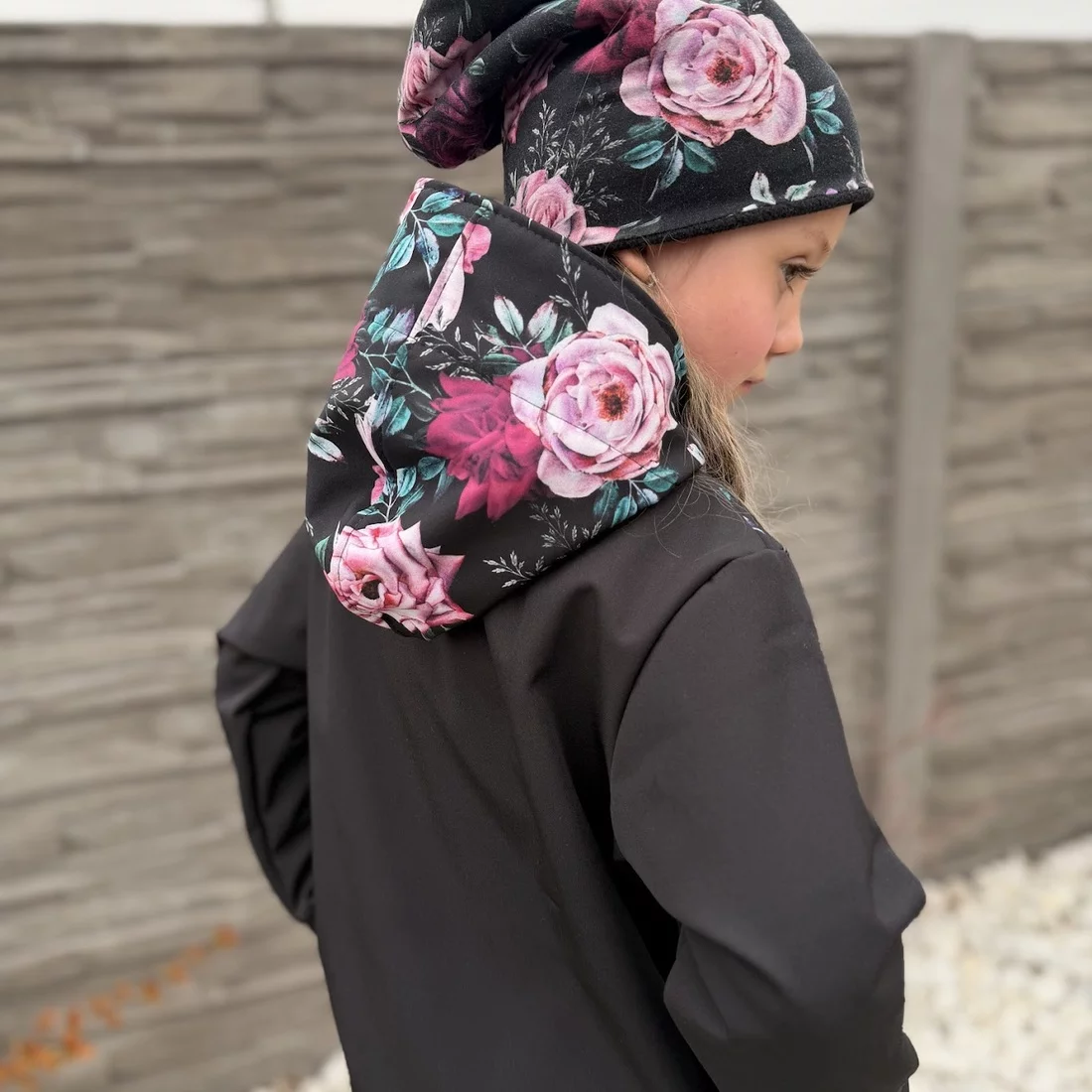 Dětská softshellová bunda - Růže černá