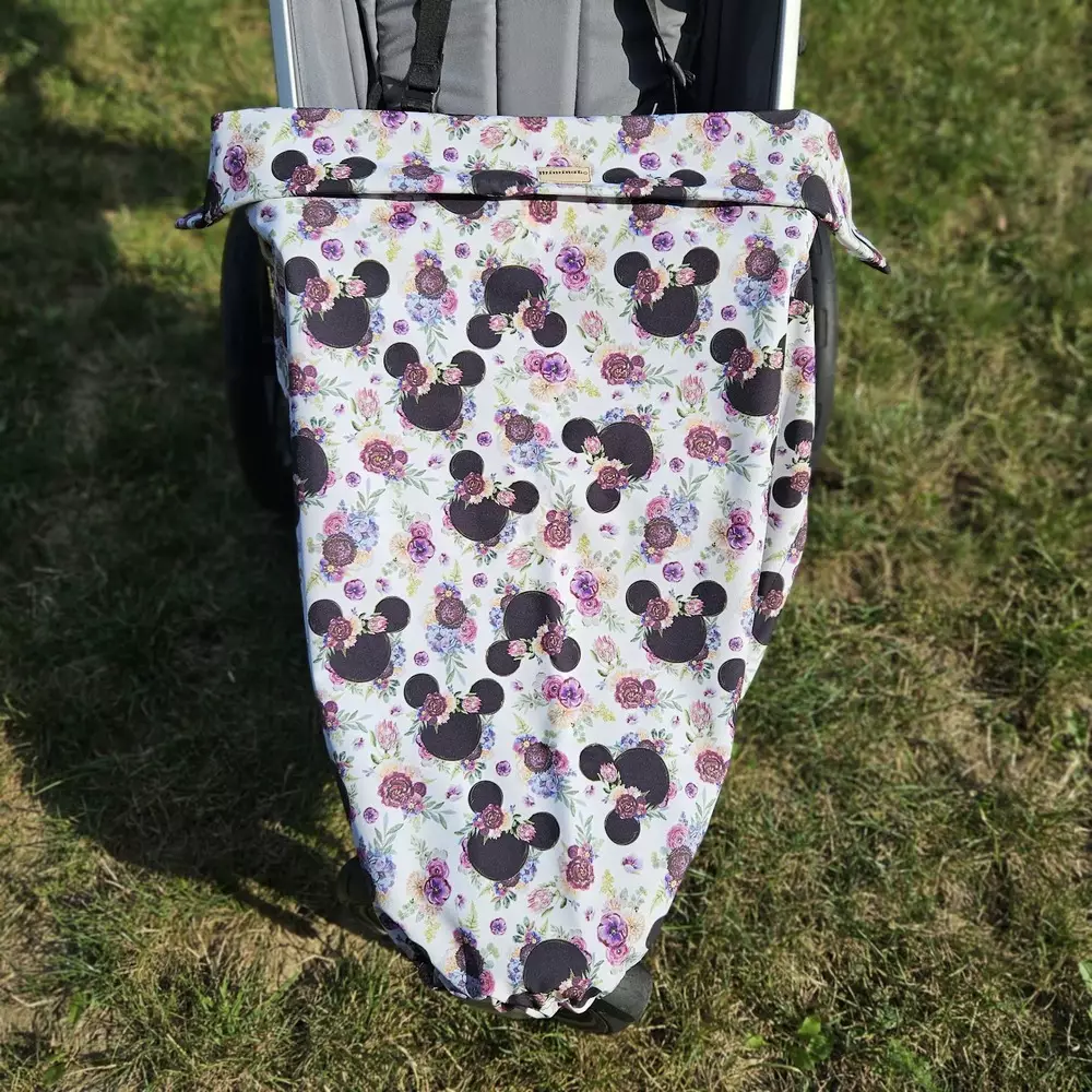 Softshellová nepadací deka do kočárku - Mickey hlavy